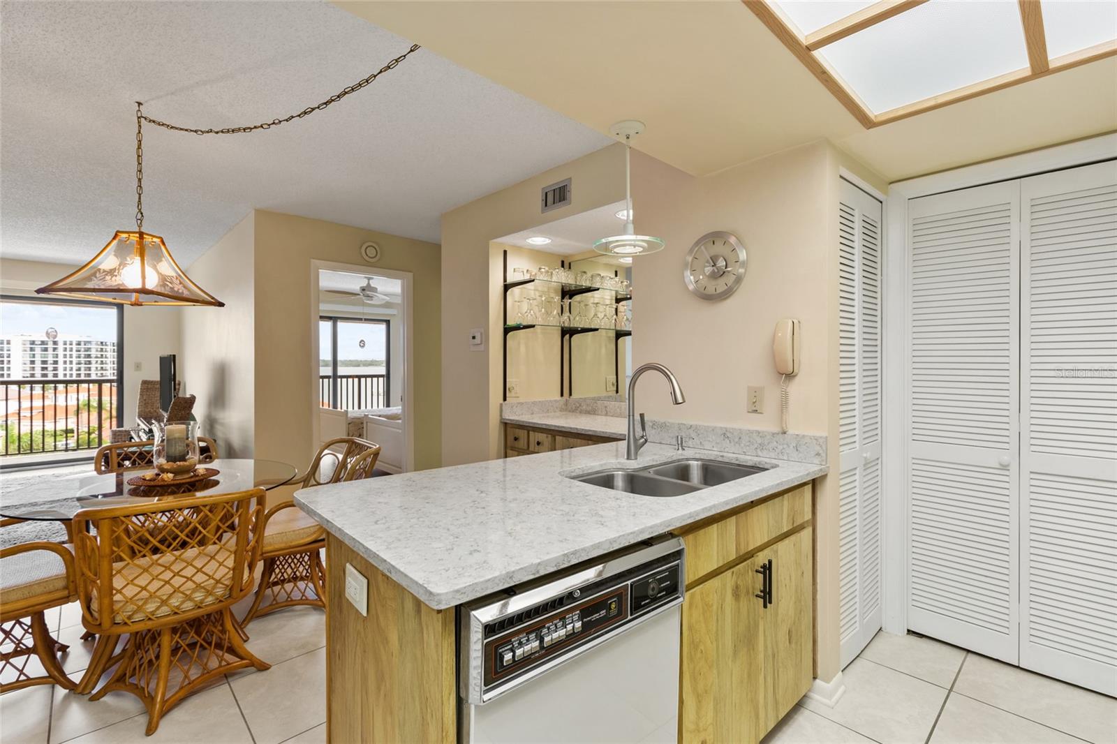 HARBORAGE CONDO BELLEAIR BEACH - Residential