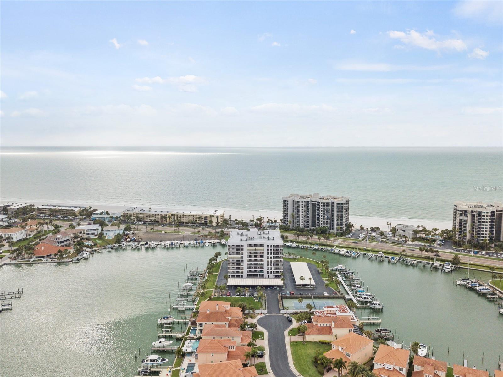HARBORAGE CONDO BELLEAIR BEACH - Residential