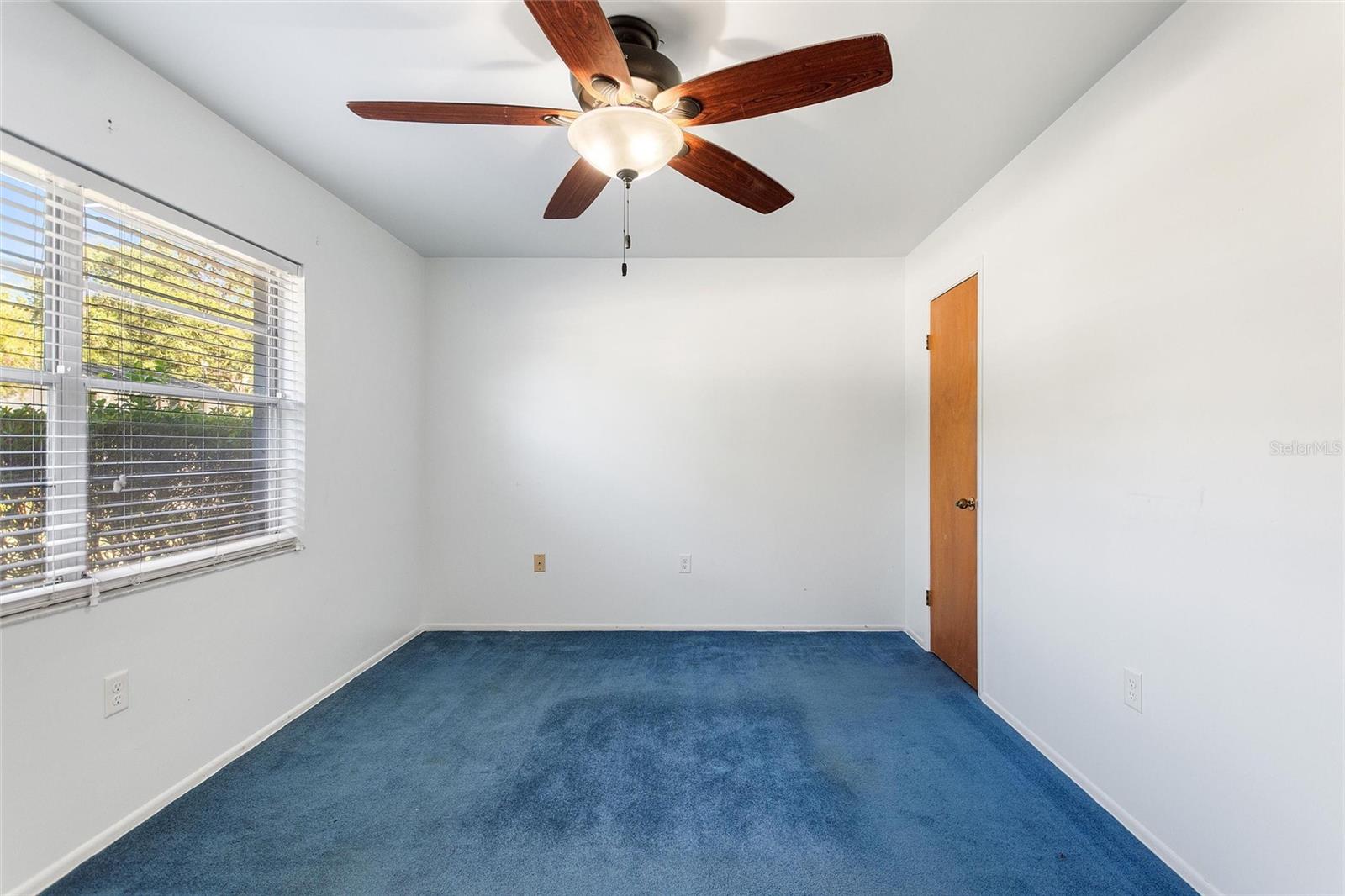 GROVE ESTATES SECOND ADD - Residential