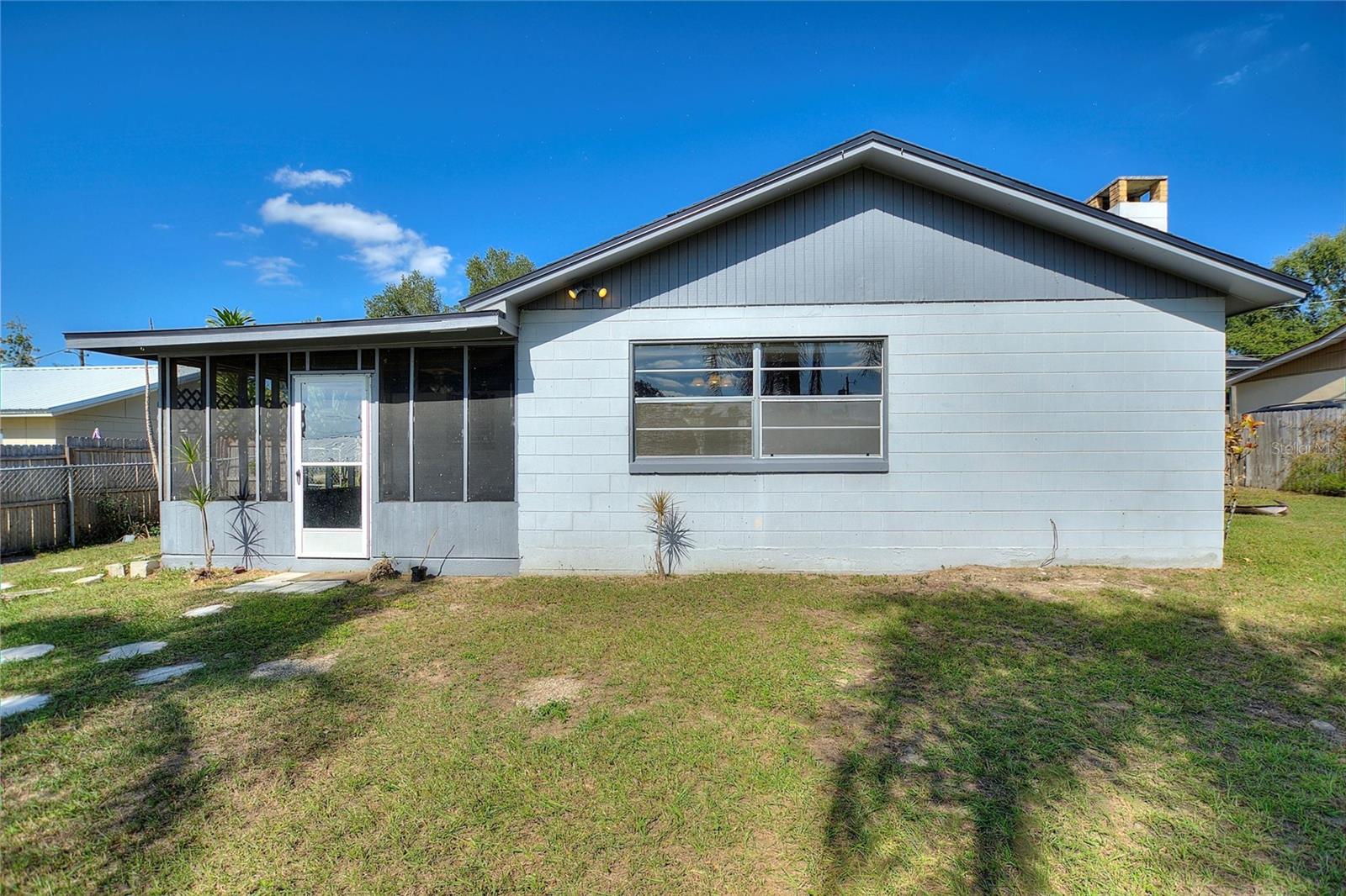 GROVE ESTATES SECOND ADD - Residential