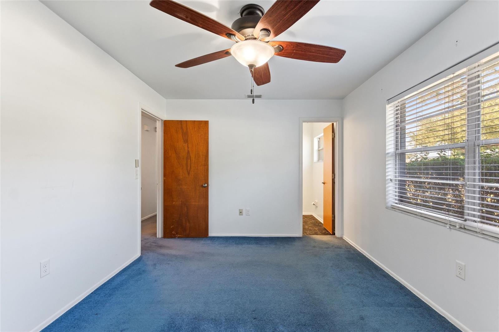 GROVE ESTATES SECOND ADD - Residential