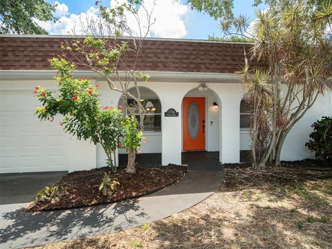 A home in LARGO