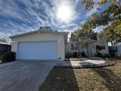 A home in BROOKSVILLE