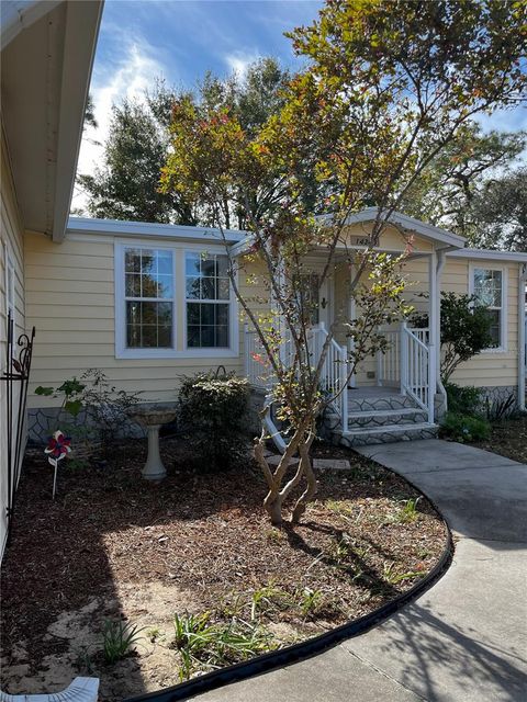 A home in BROOKSVILLE