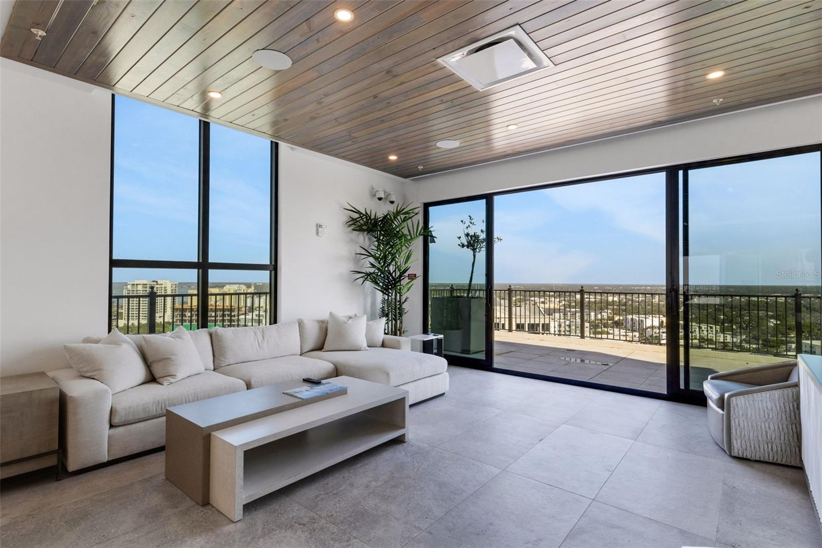 DEMARCAY - Residential