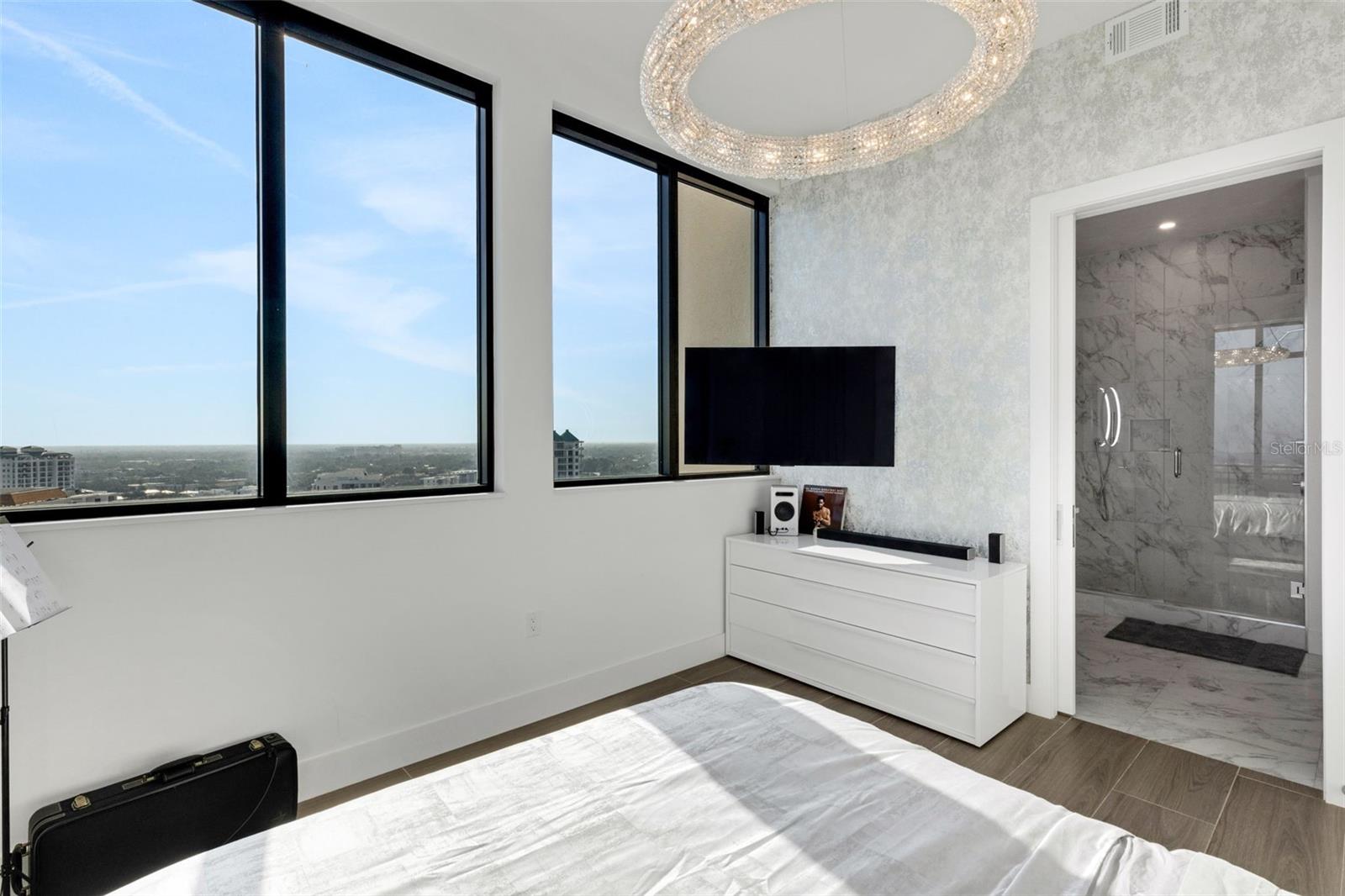 DEMARCAY - Residential