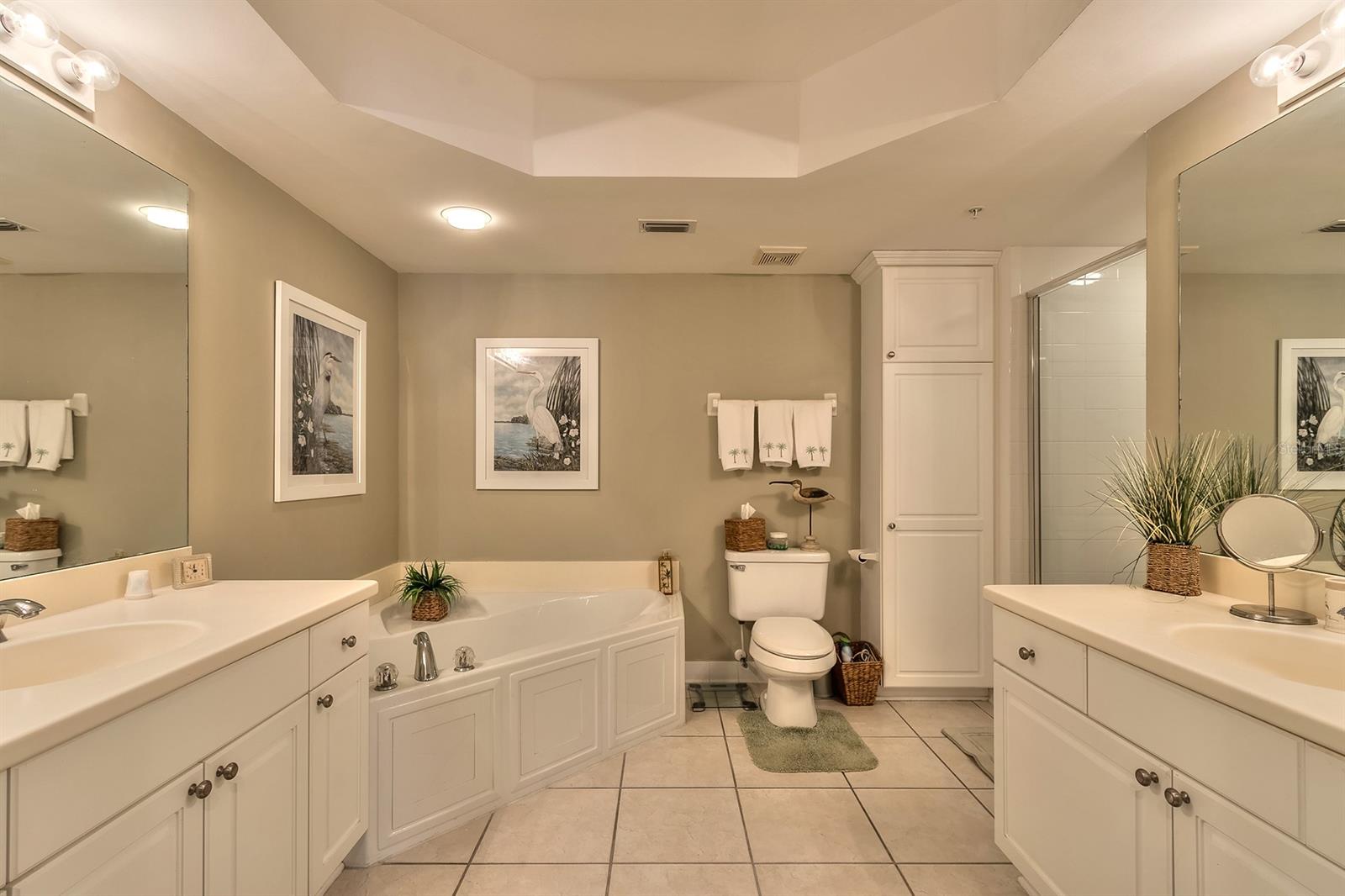 Towers Grande Condo - Residential