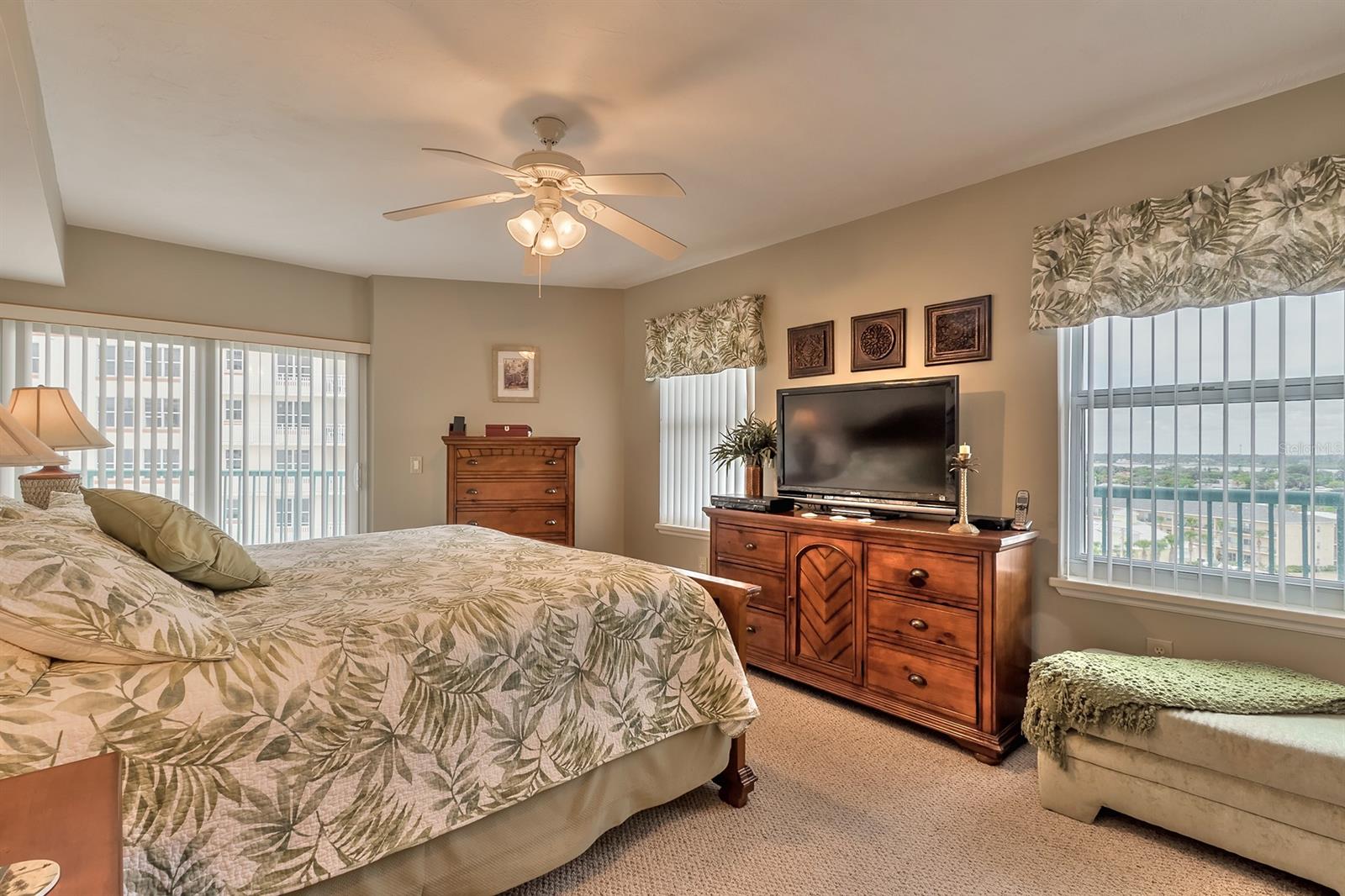 Towers Grande Condo - Residential