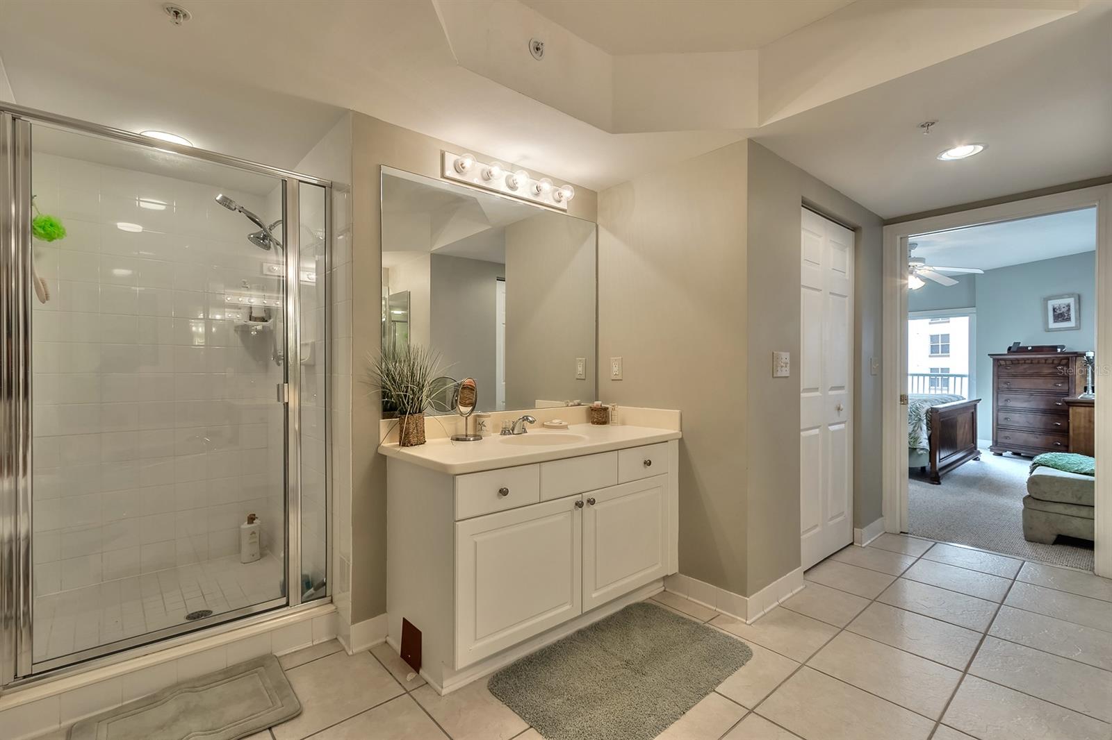 Towers Grande Condo - Residential