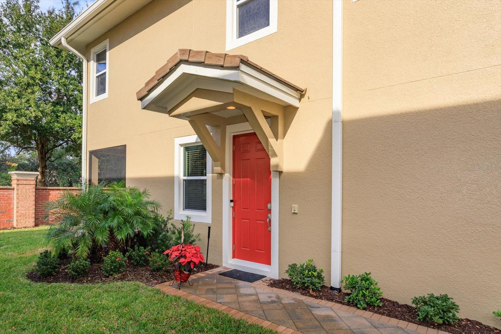 GRANDE OAKS AT HEATHROW - Residential