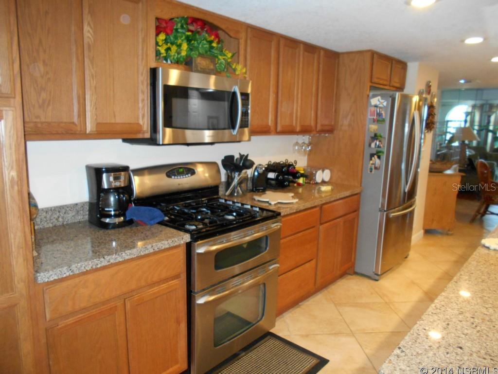 Marina Bay Twnhms - Residential