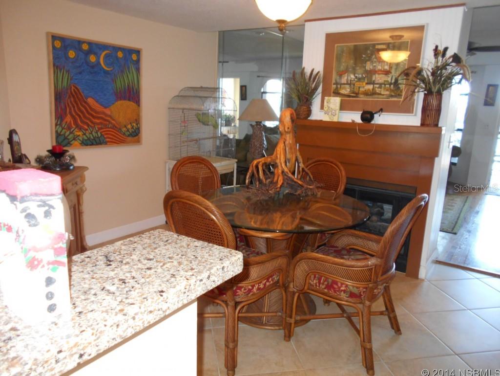 Marina Bay Twnhms - Residential