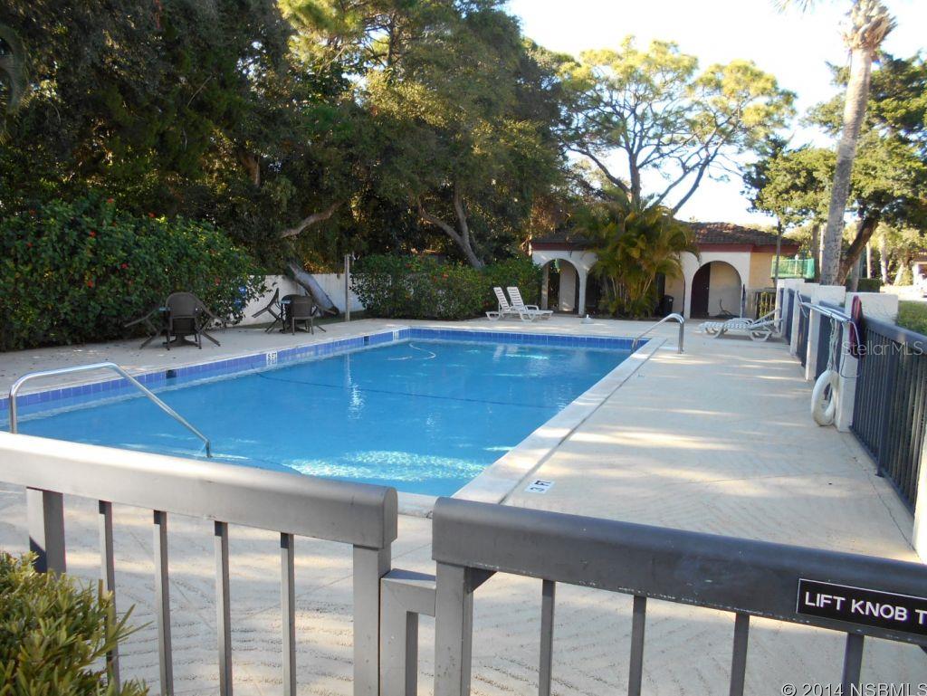 Marina Bay Twnhms - Residential