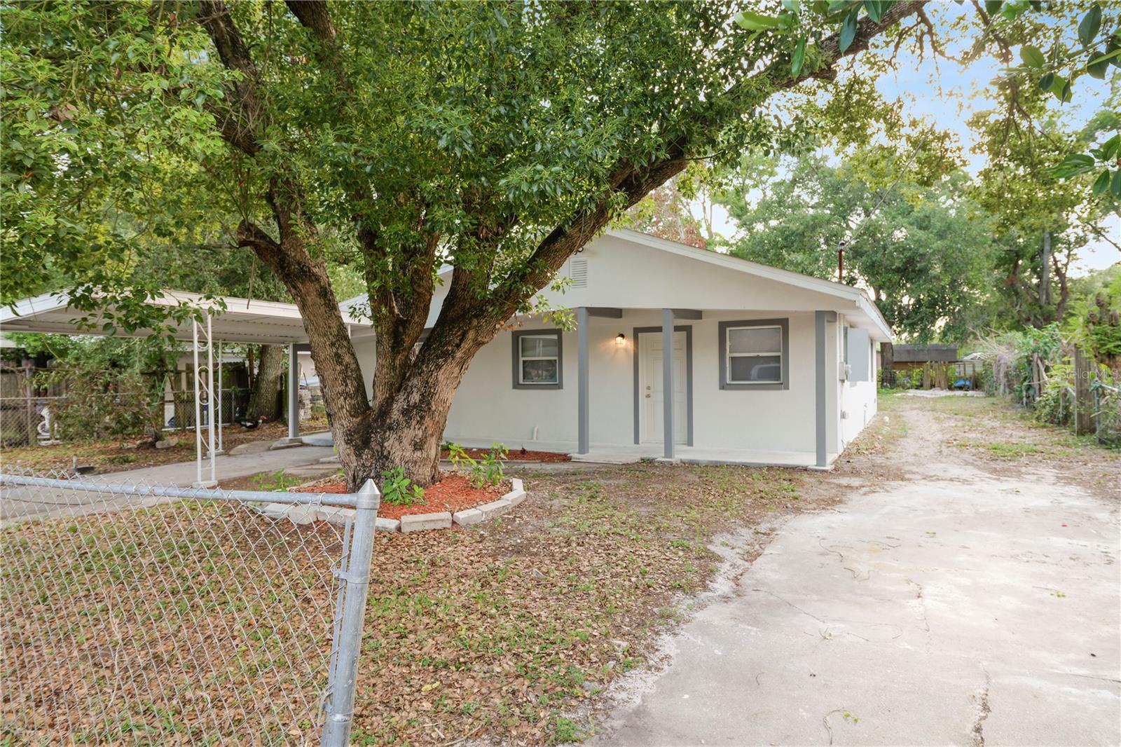 LAKE VIEW TERRACE - Residential