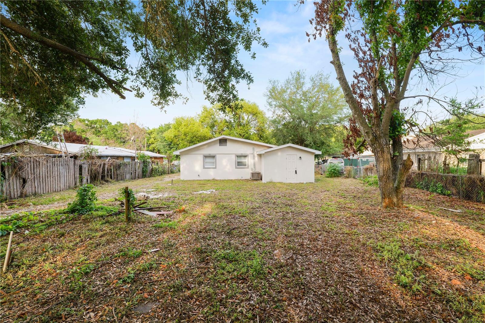 LAKE VIEW TERRACE - Residential