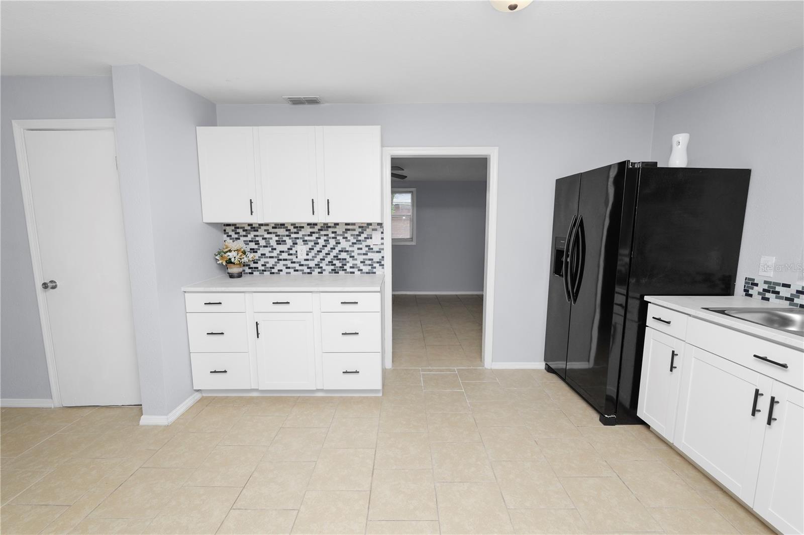 LAKE VIEW TERRACE - Residential