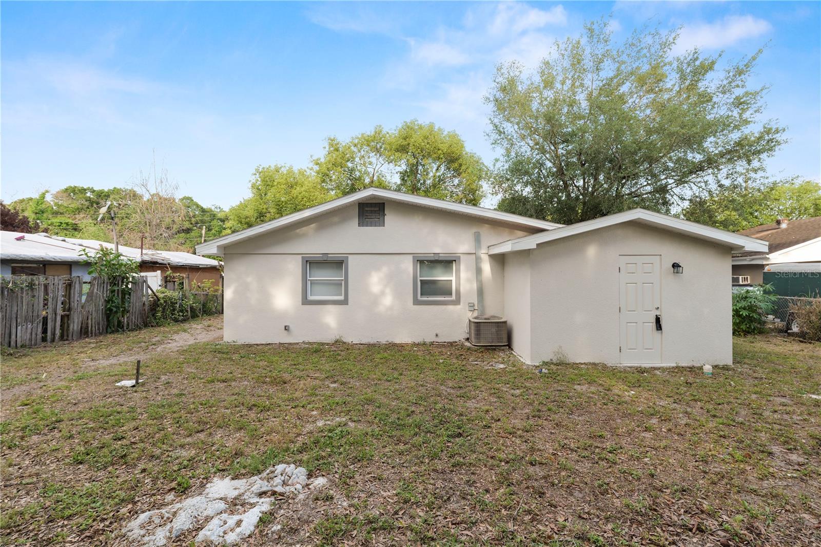 LAKE VIEW TERRACE - Residential