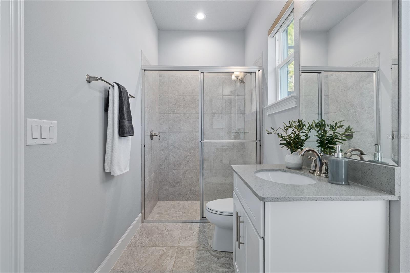 PLANTATION BAY SEC 2A-F UN 6 - Residential