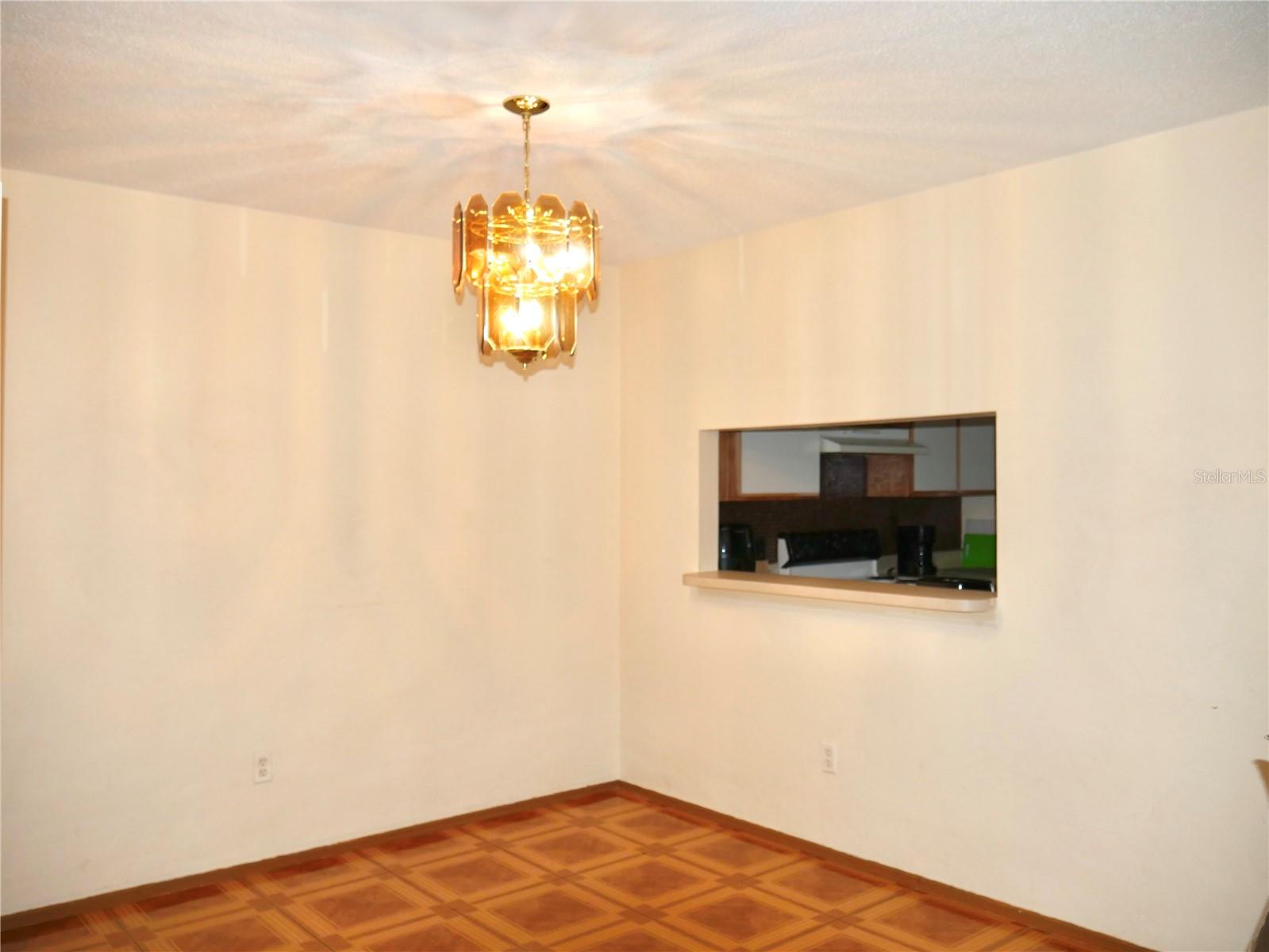 1907 FLUORSHIRE DRIVE