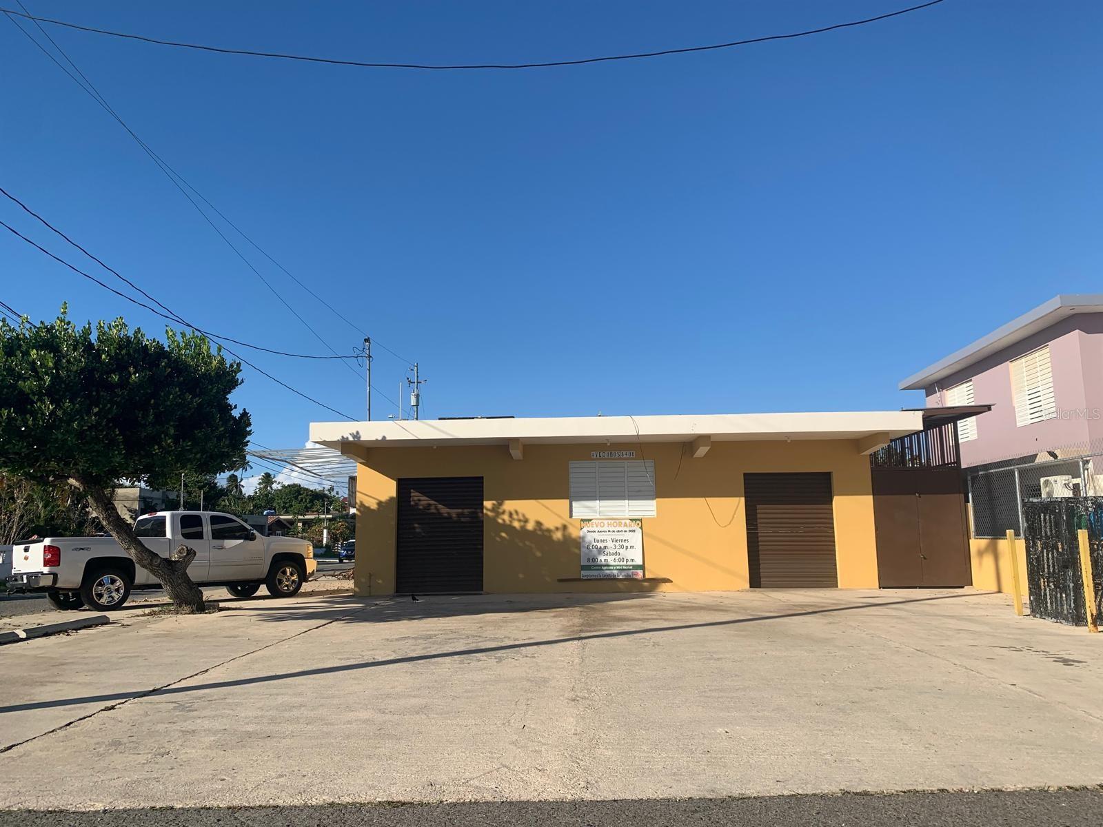 8406 AVENIDA JOBOS
