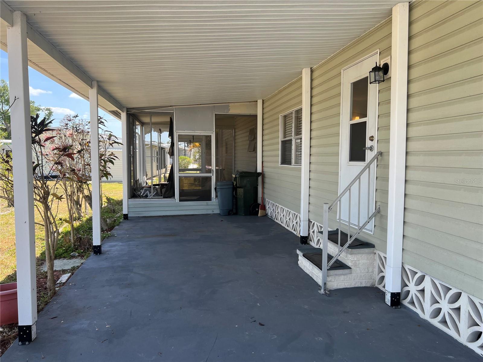 HOLIDAY PARK - Residential