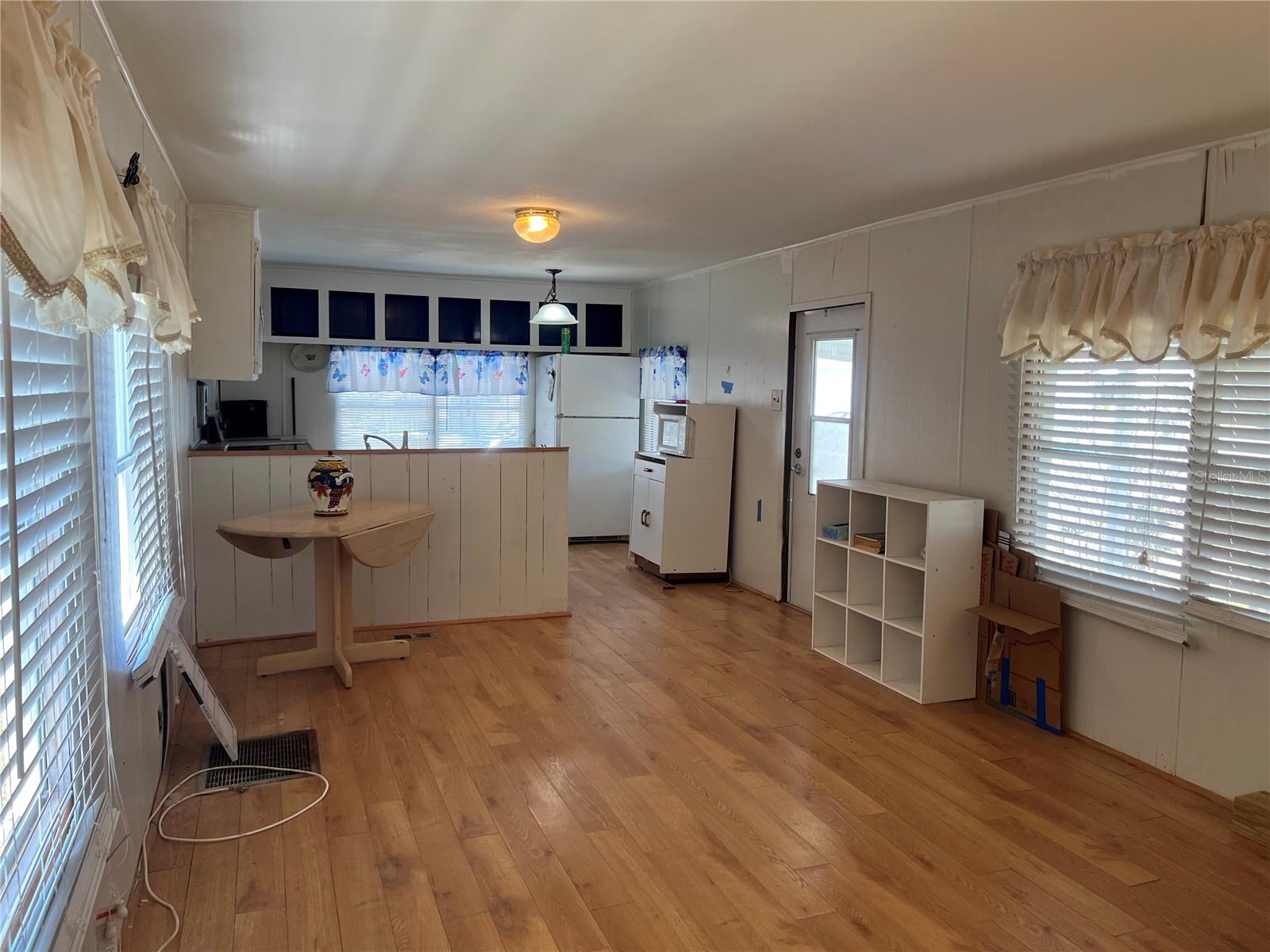 HOLIDAY PARK - Residential