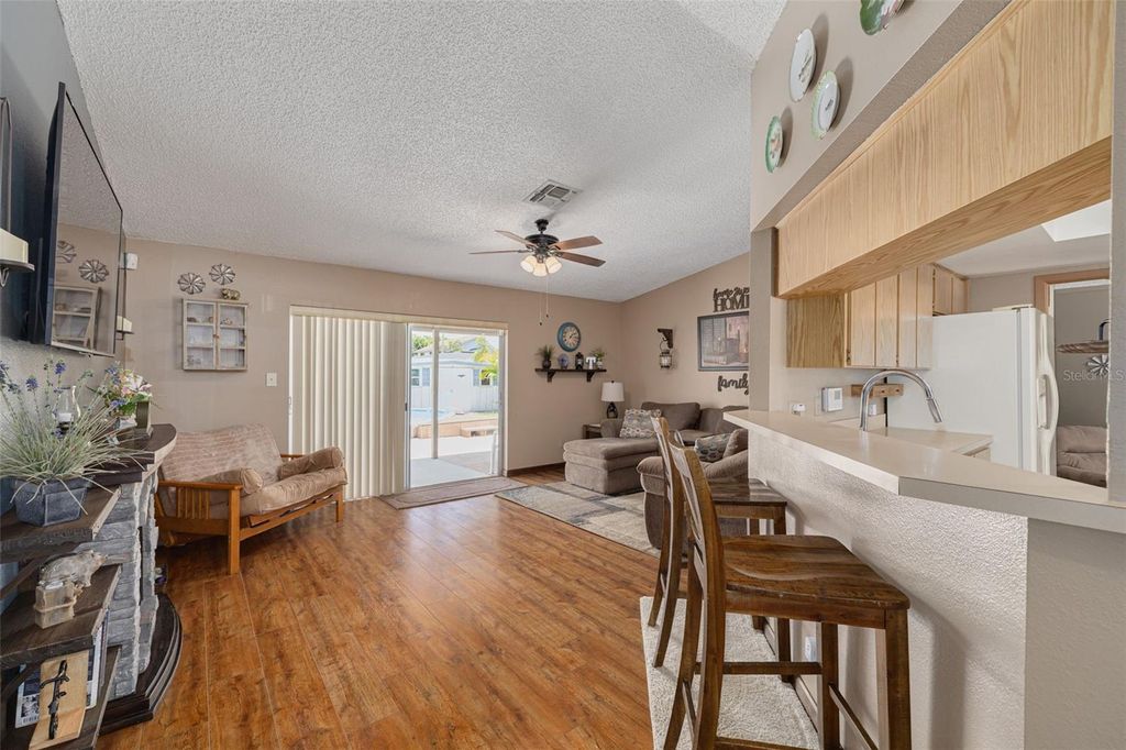 Photo of 2153 Catalina Drive N, Clearwater, FL 33763 (MLS # TB8381006)