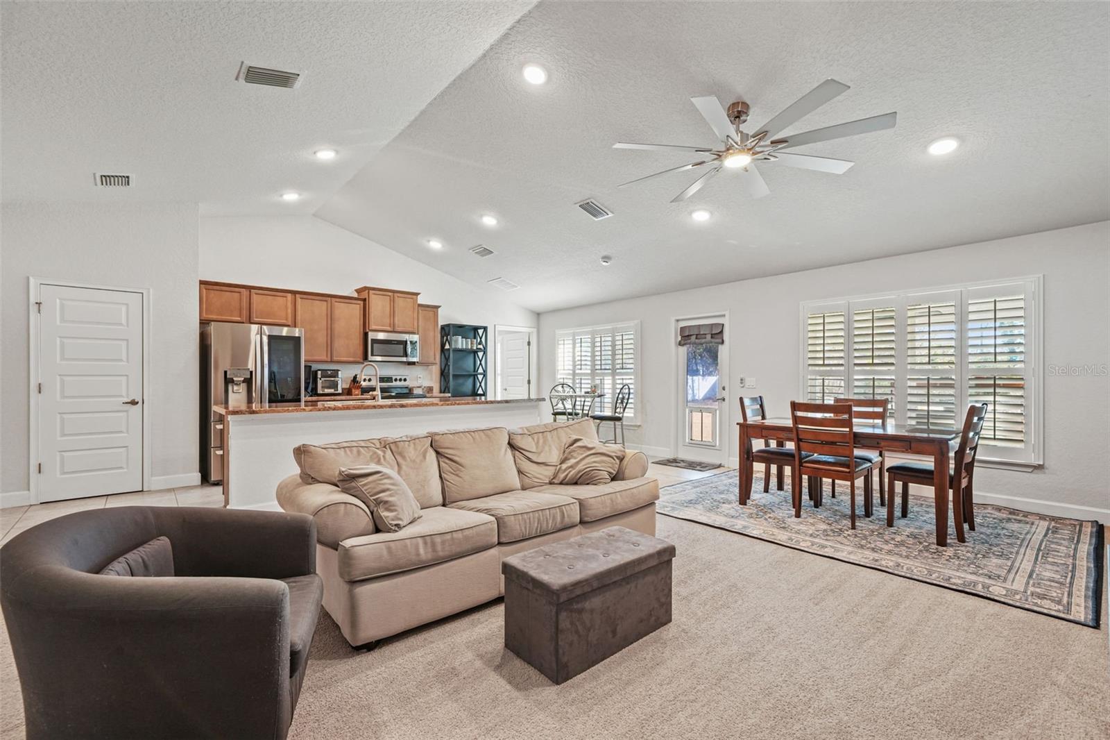 WYNDSOR PLACE - Residential