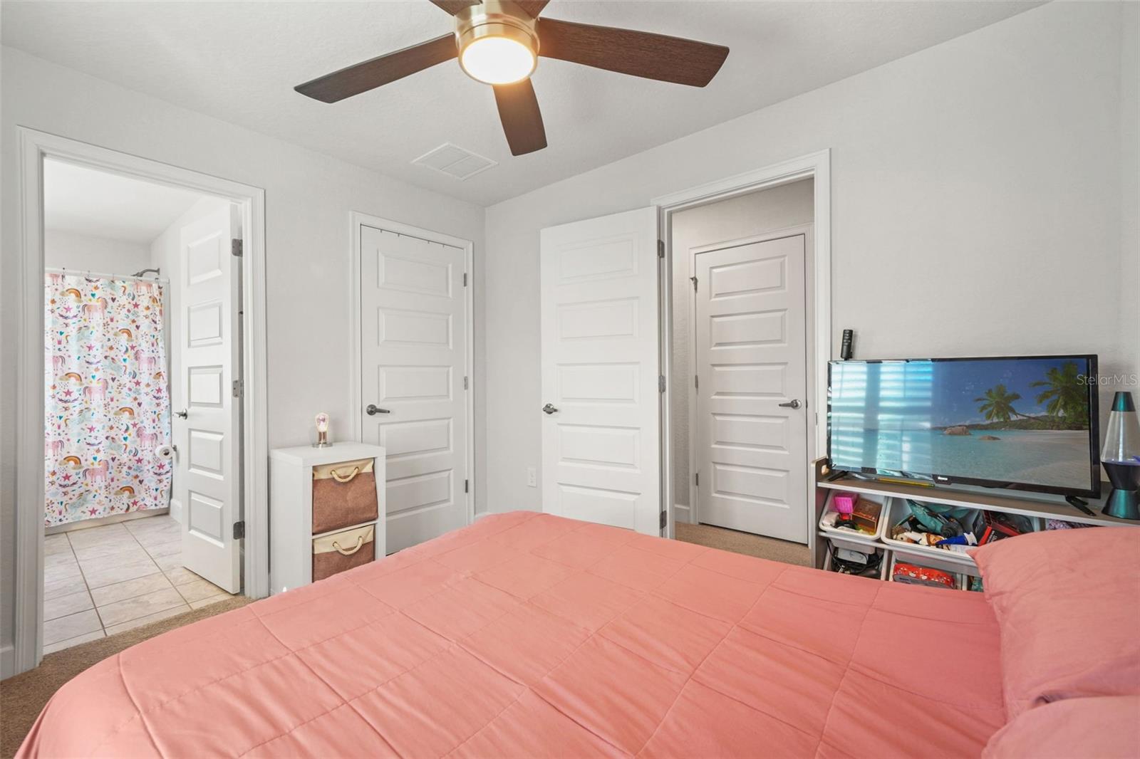 WYNDSOR PLACE - Residential