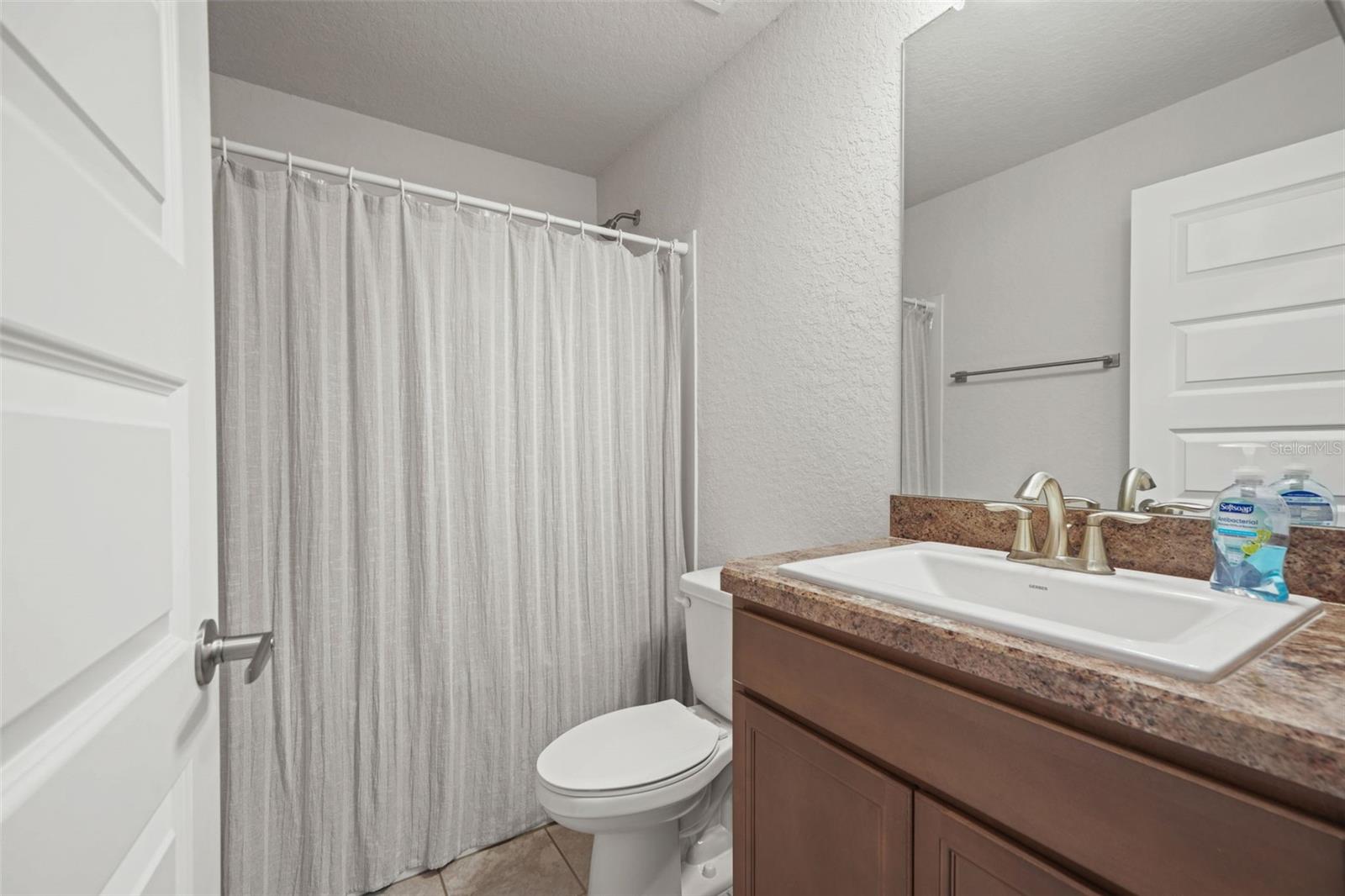 WYNDSOR PLACE - Residential