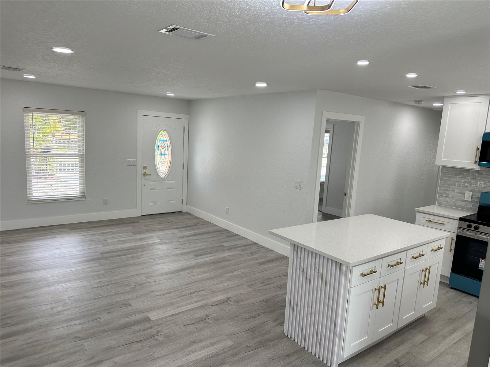 GANDY GARDENS 9 - Residential