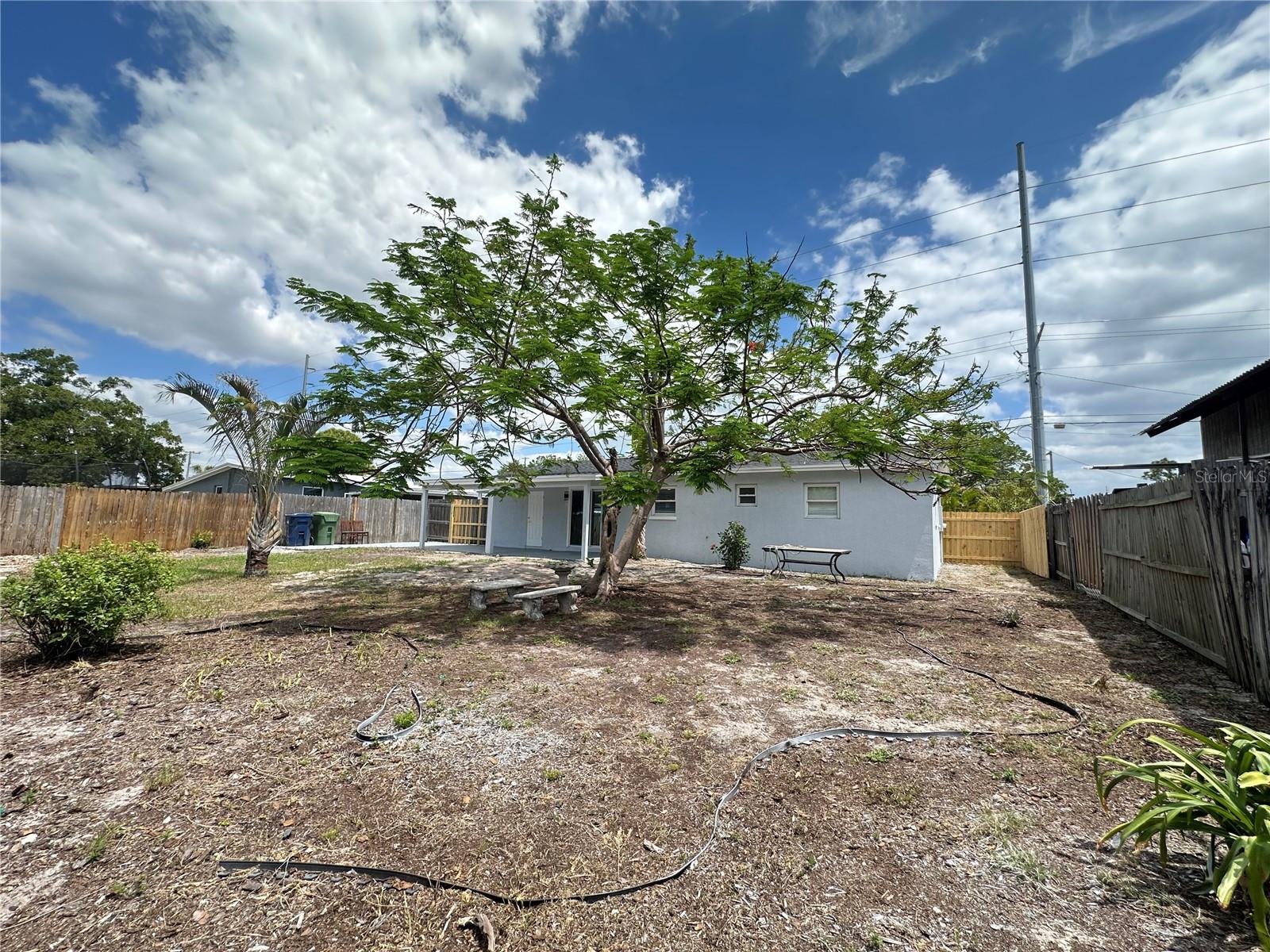 GANDY GARDENS 9 - Residential