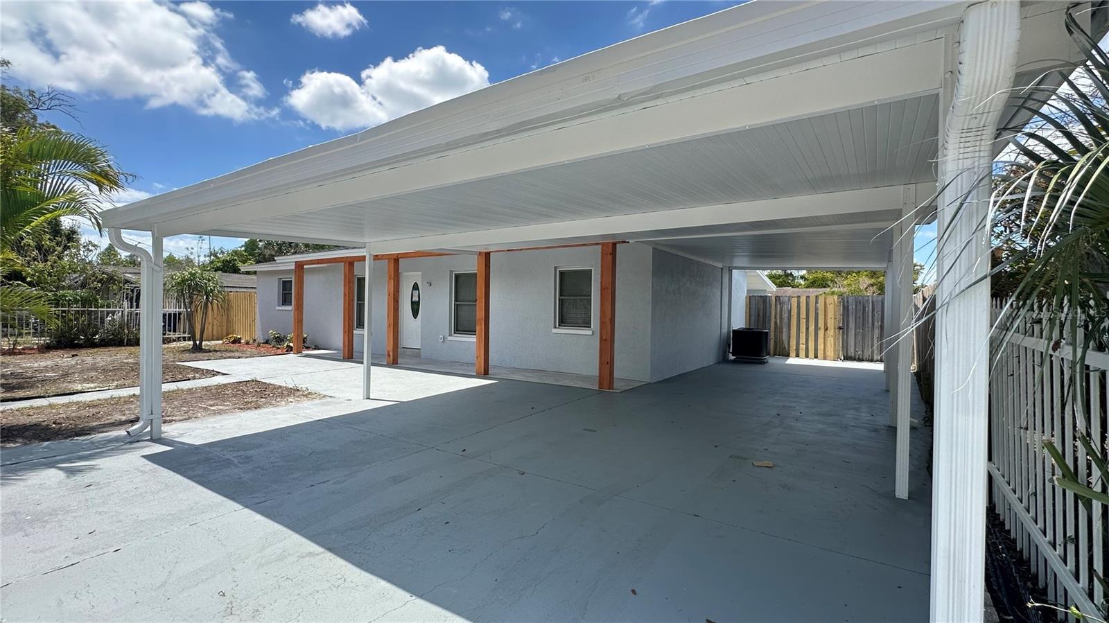 GANDY GARDENS 9 - Residential