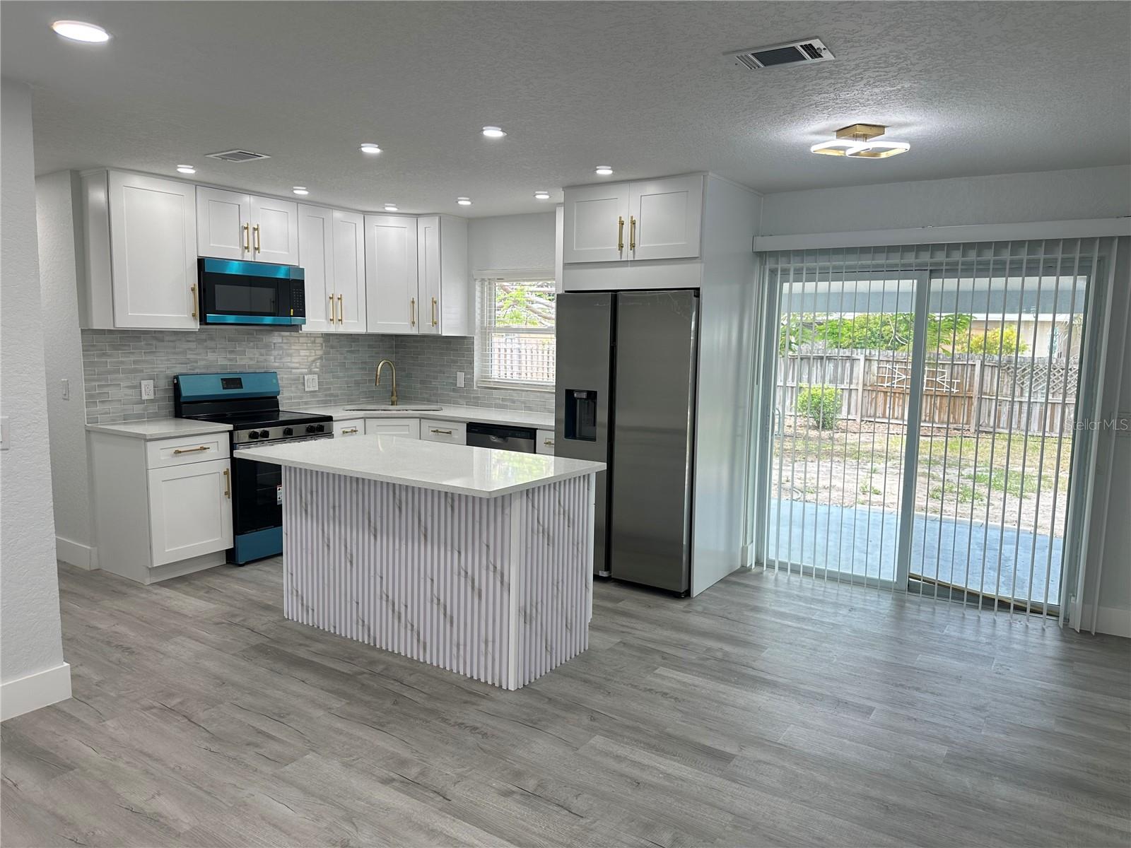 GANDY GARDENS 9 - Residential