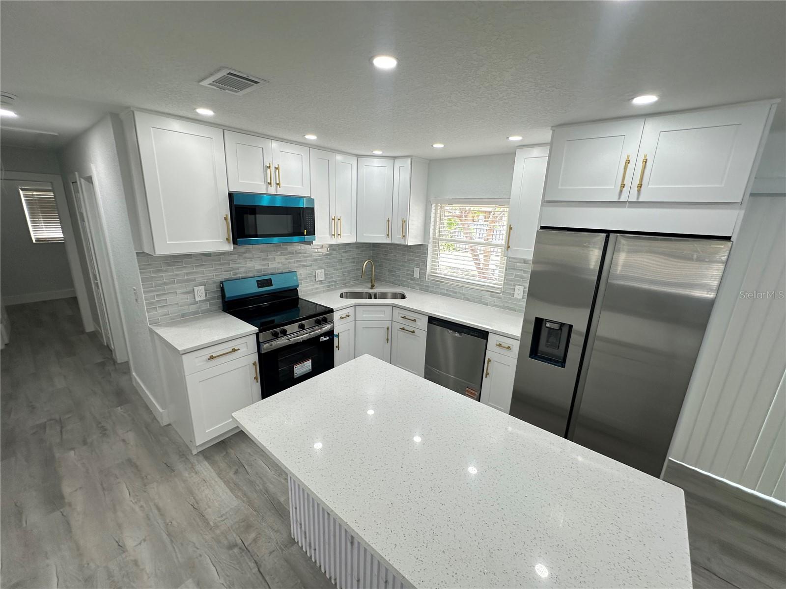 GANDY GARDENS 9 - Residential