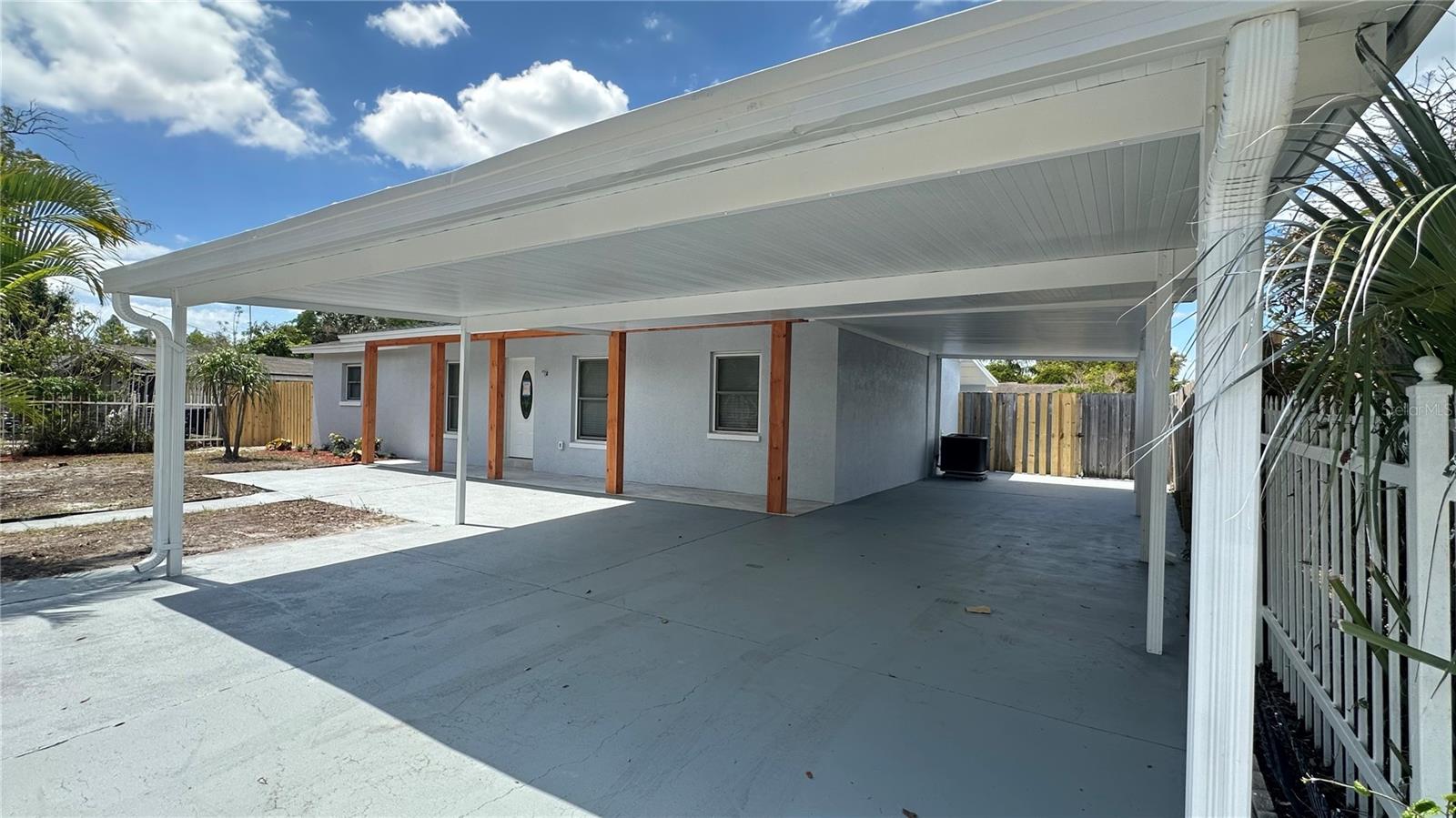 GANDY GARDENS 9 - Residential