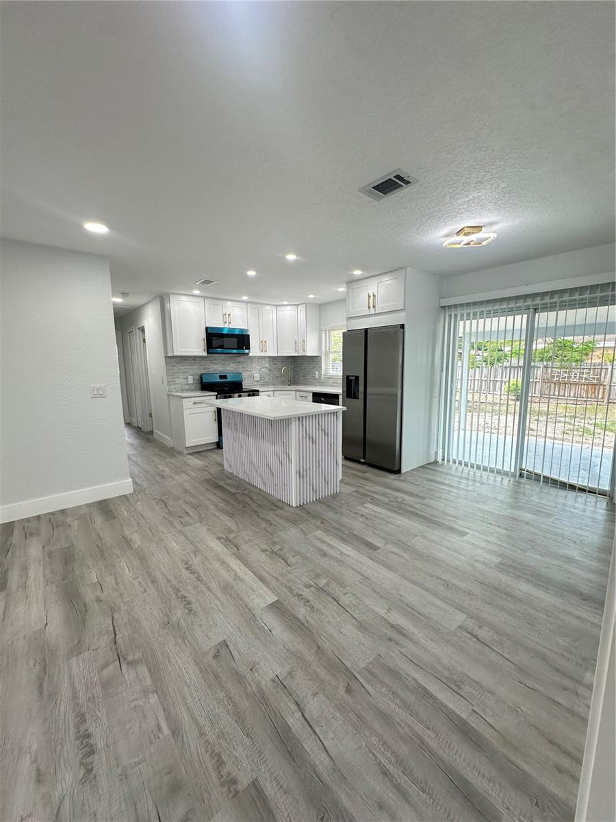 GANDY GARDENS 9 - Residential