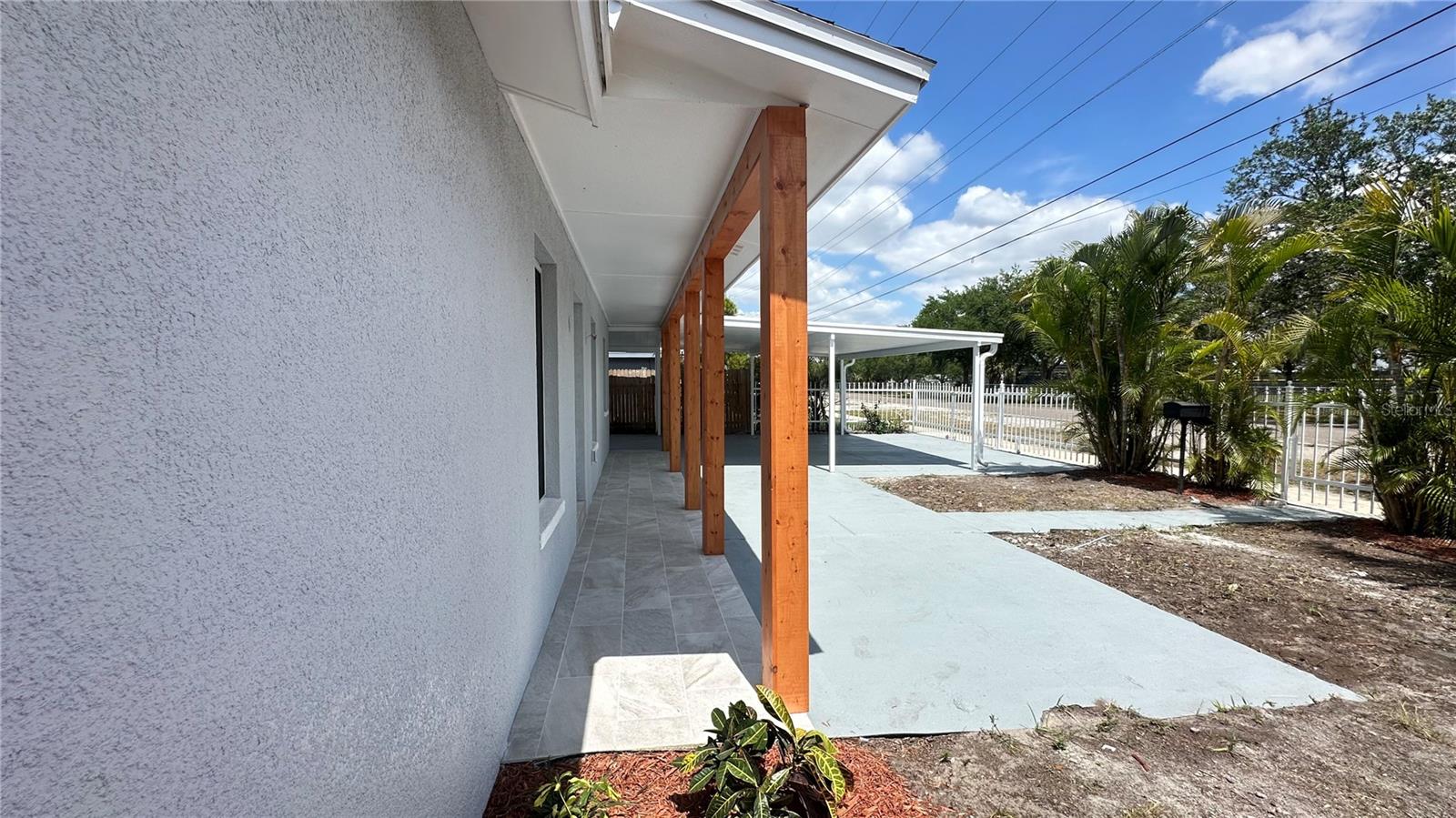 GANDY GARDENS 9 - Residential