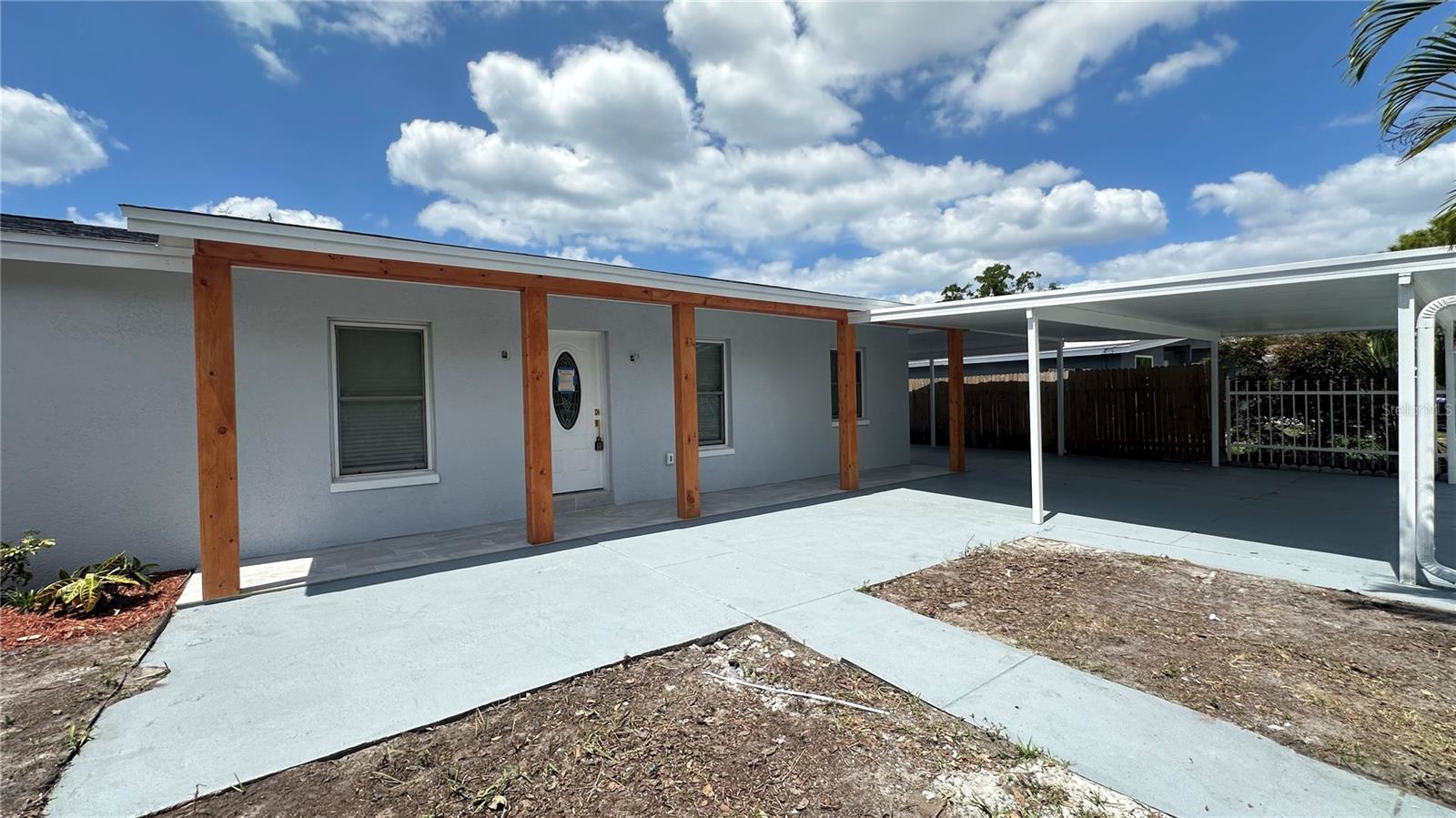 GANDY GARDENS 9 - Residential