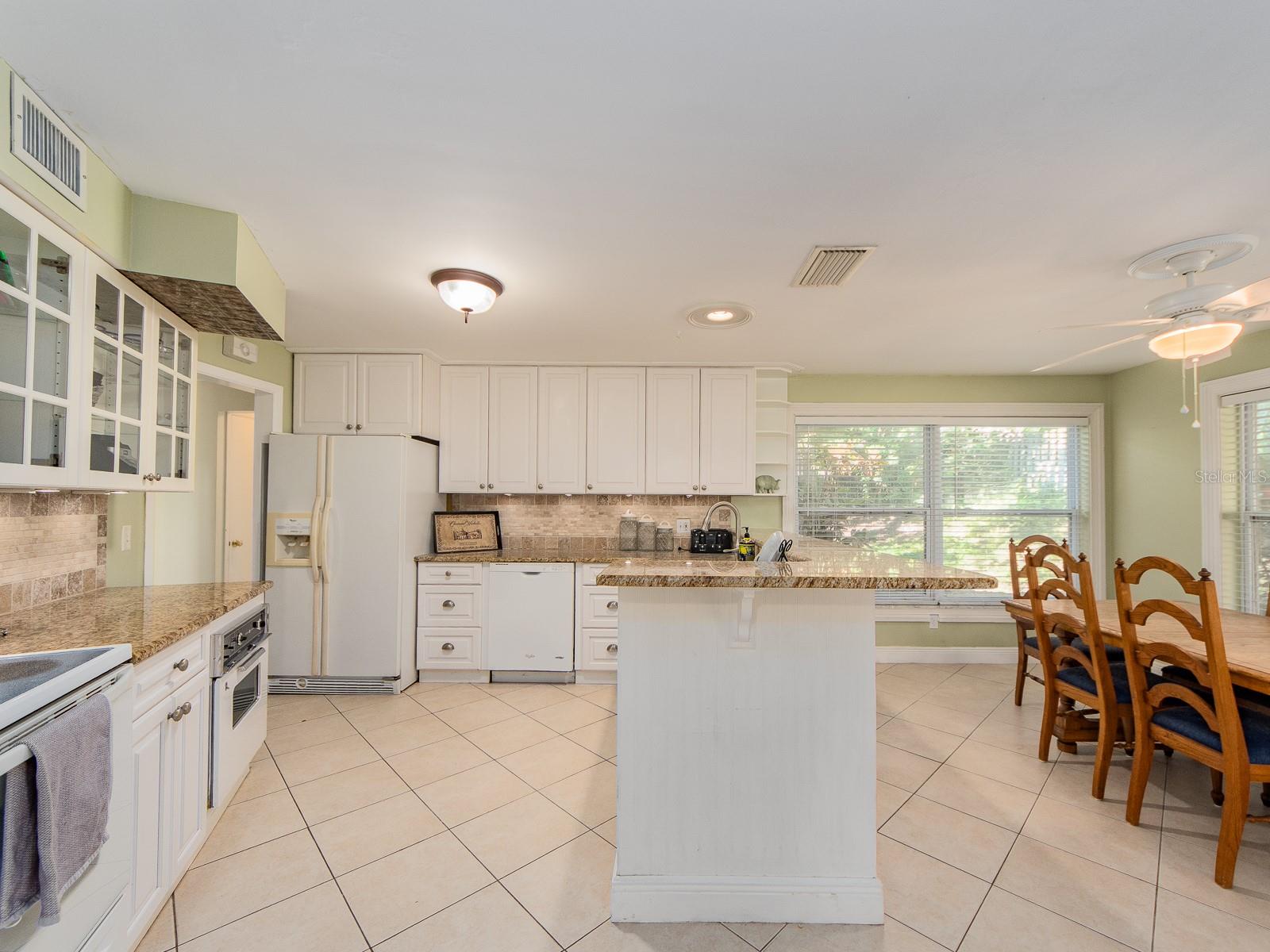 HARBOR HILLS - Residential