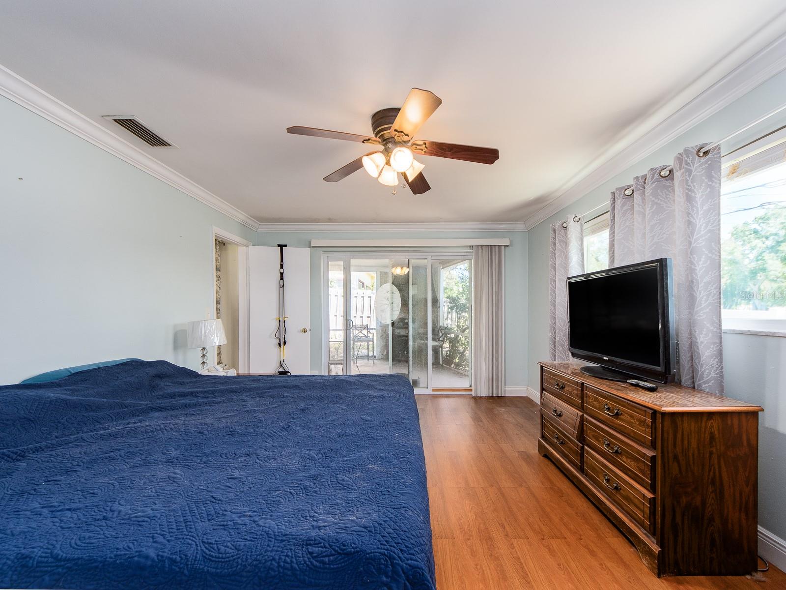 HARBOR HILLS - Residential