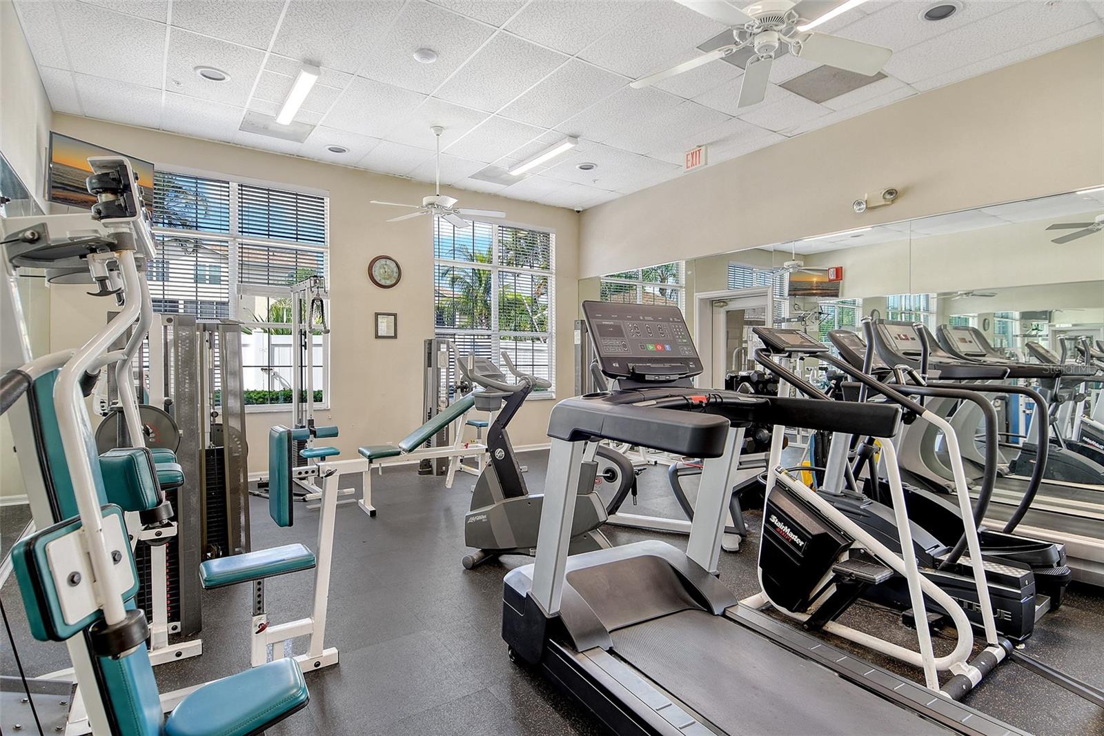 PINESTONE AT PALMER RANCH - Residential Lease