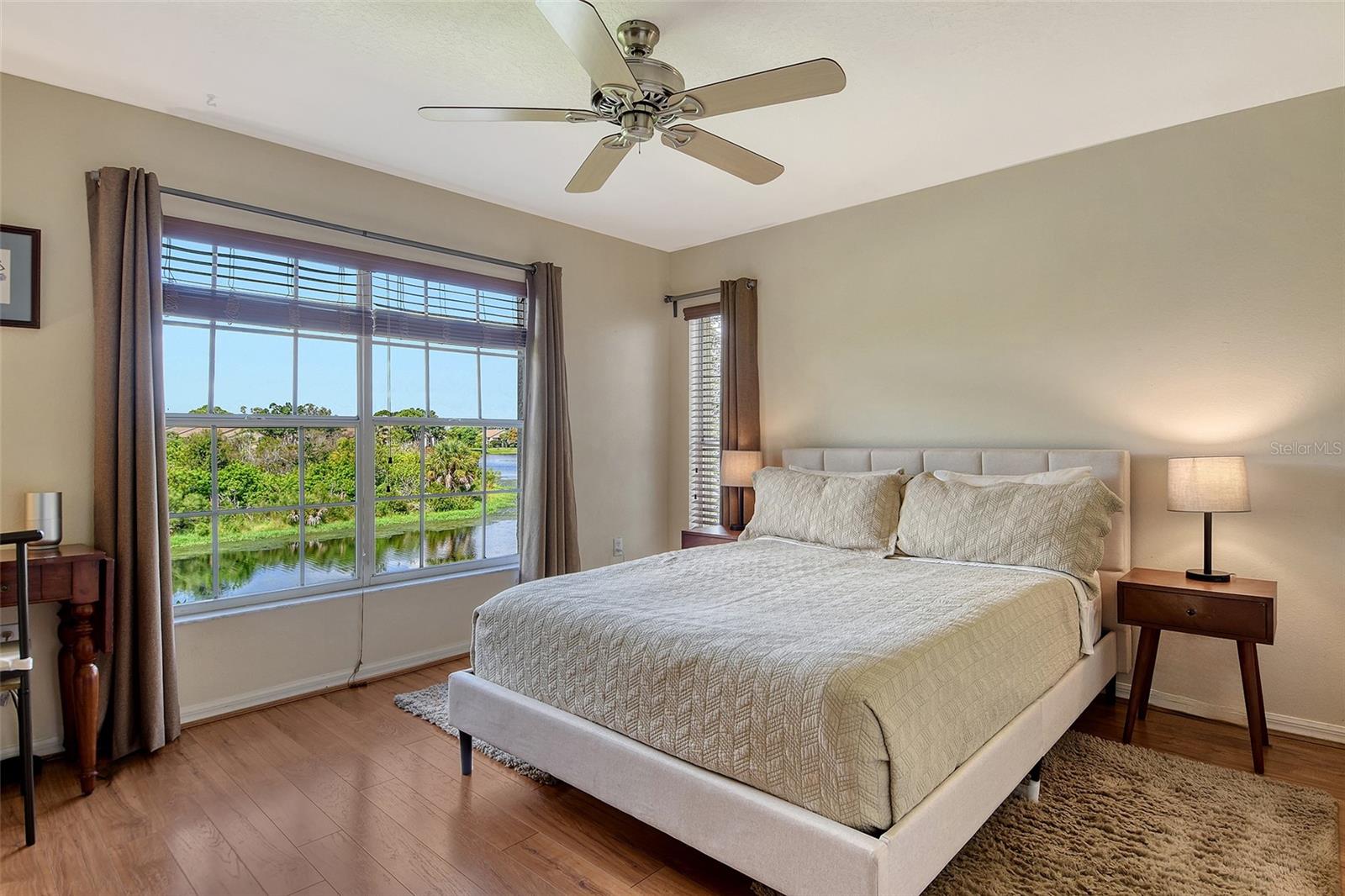 PINESTONE AT PALMER RANCH - Residential Lease