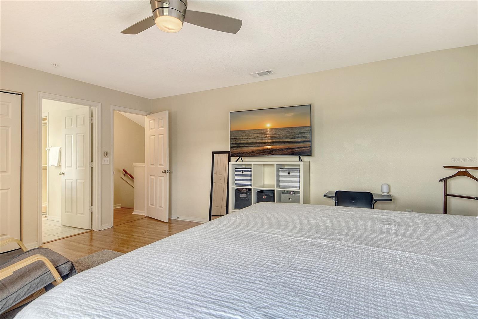 PINESTONE AT PALMER RANCH - Residential Lease