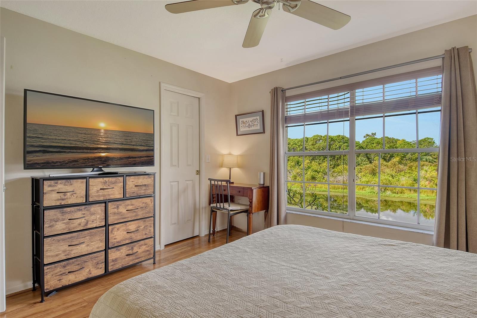 PINESTONE AT PALMER RANCH - Residential Lease