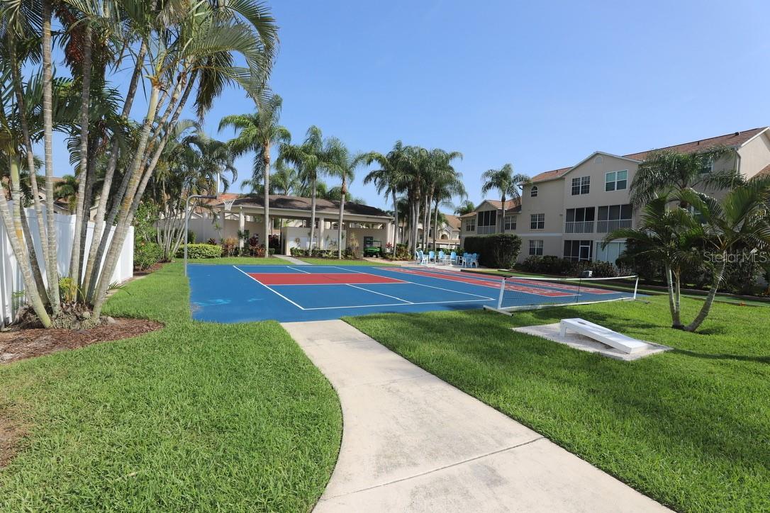PINESTONE AT PALMER RANCH - Residential Lease