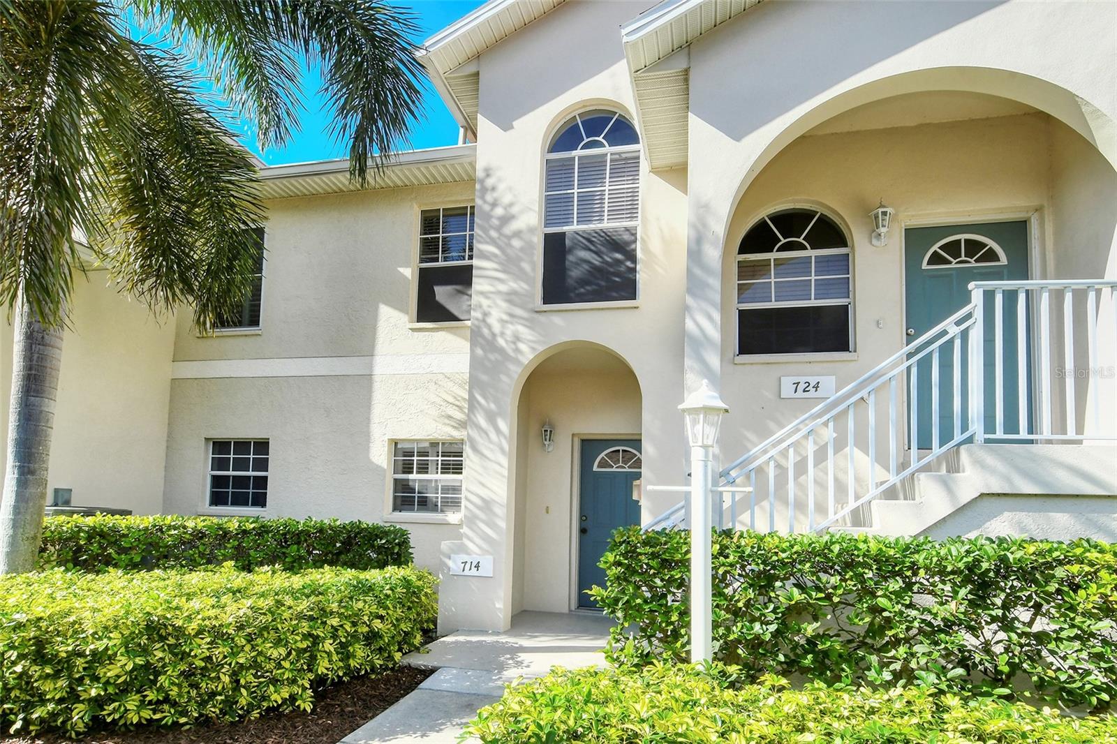 PINESTONE AT PALMER RANCH - Residential Lease