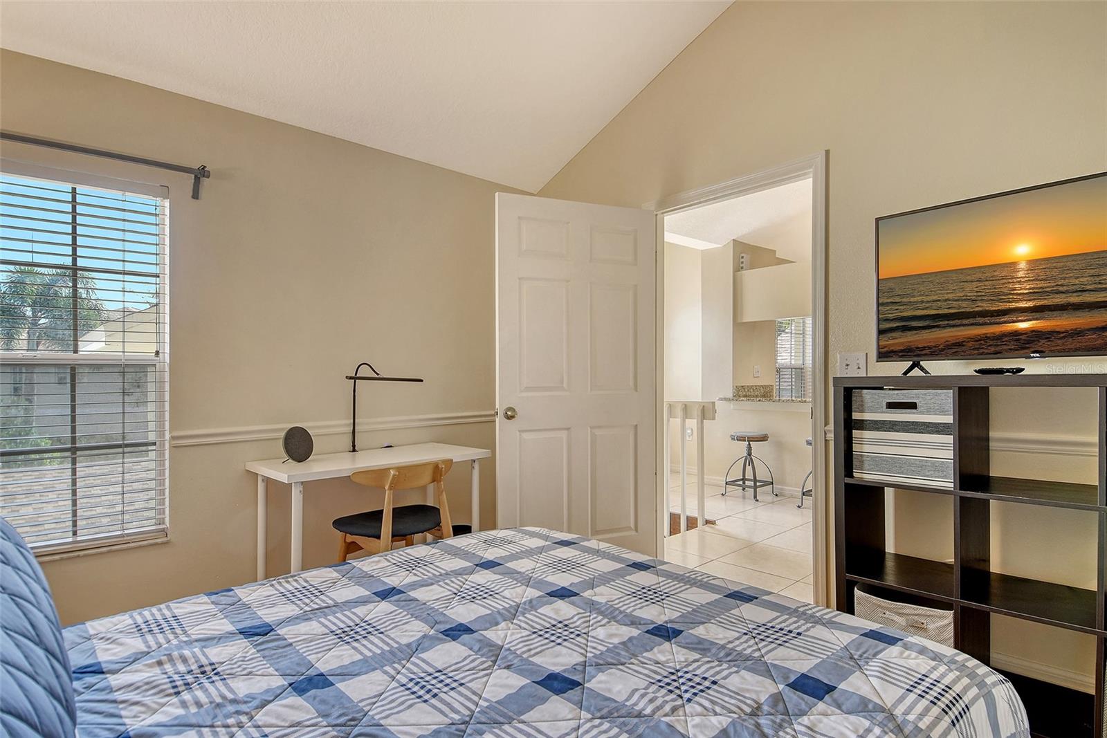 PINESTONE AT PALMER RANCH - Residential Lease