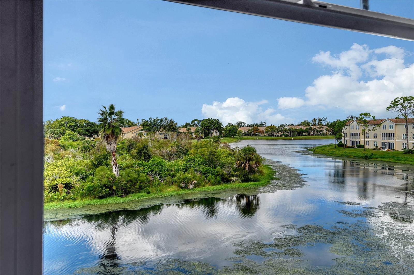 PINESTONE AT PALMER RANCH - Residential Lease