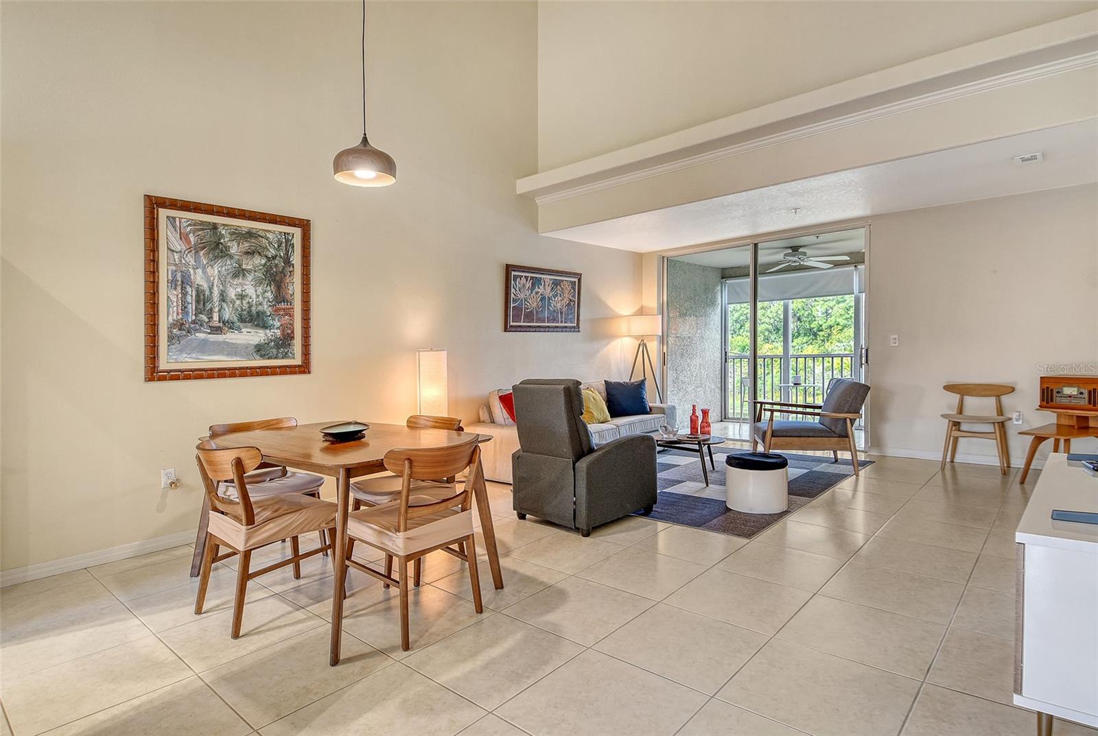 PINESTONE AT PALMER RANCH - Residential Lease